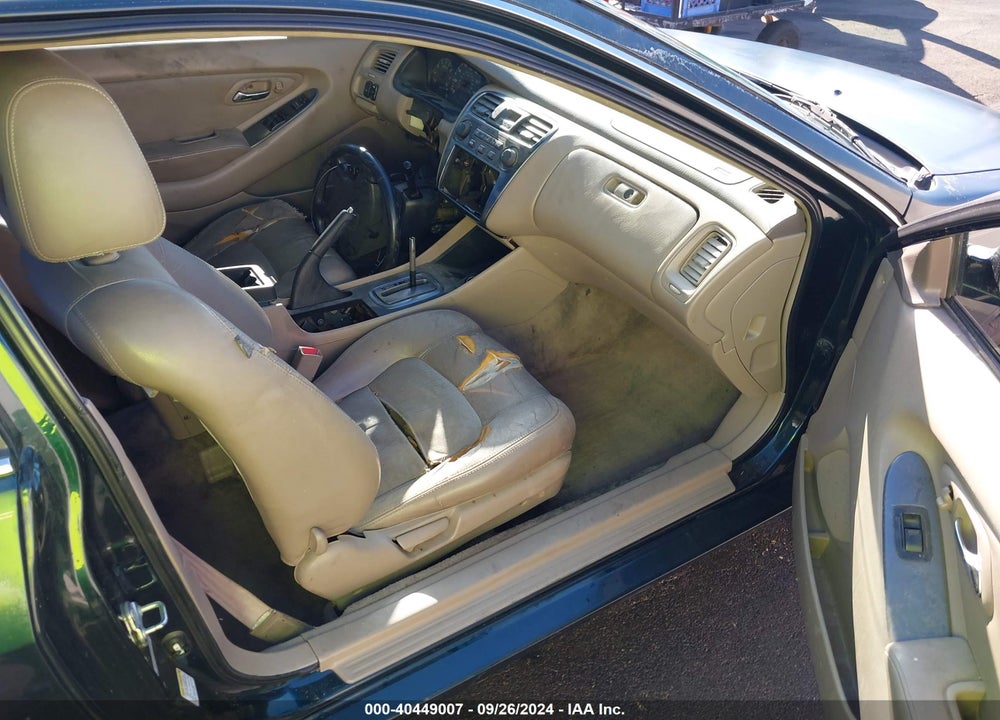 2001 HONDA ACCORD 2.3 EX VIN: 1HGCG32541A019120