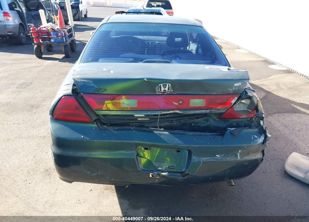 2001 HONDA ACCORD 2.3 EX VIN: 1HGCG32541A019120