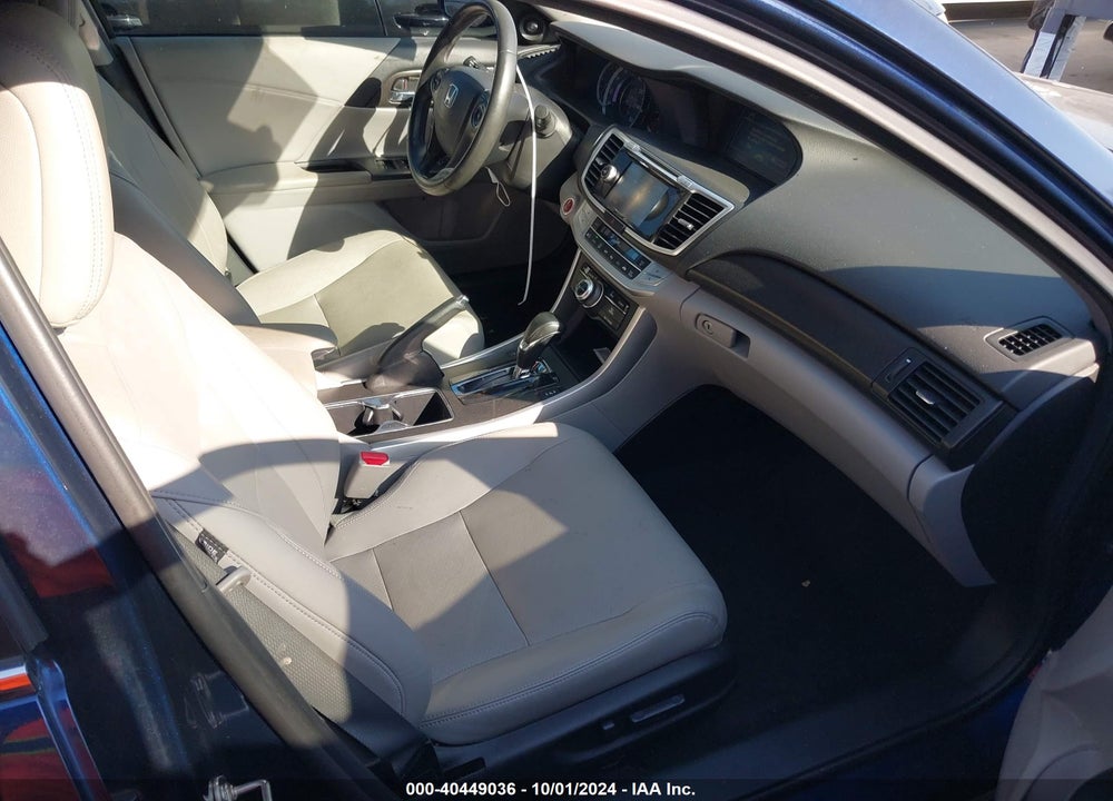 2015 HONDA ACCORD EX-L VIN: 1HGCR2F83FA006097