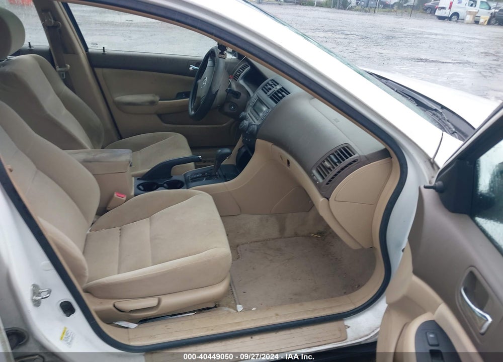 2007 HONDA ACCORD 2.4 VP VIN: 1HGCM56177A160879