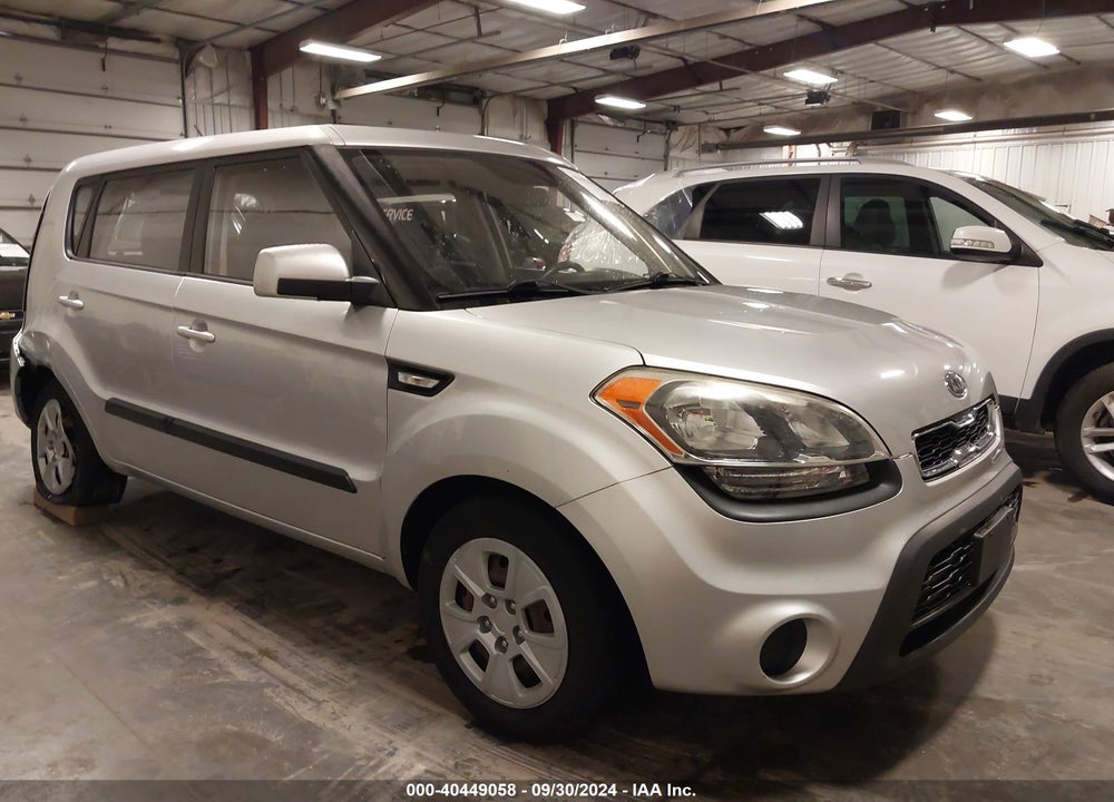 2012 KIA SOUL VIN: KNDJT2A51C7396193
