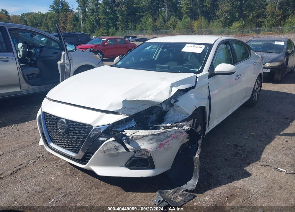 2021 NISSAN ALTIMA SV FWD VIN: 1N4BL4DV9MN409545