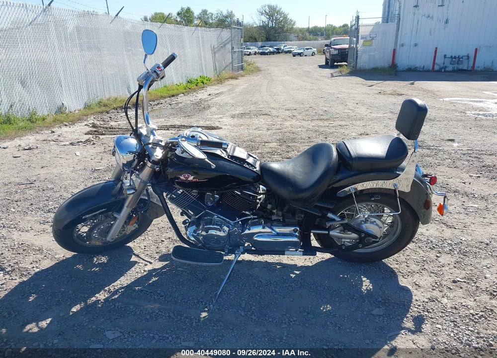 2003 YAMAHA XVS1100 A VIN: JYAVP11E13A038574