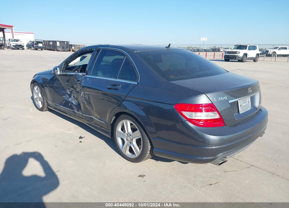 2011 MERCEDES-BENZ C 300 4MATIC VIN: WDDGF8BB3BR151123