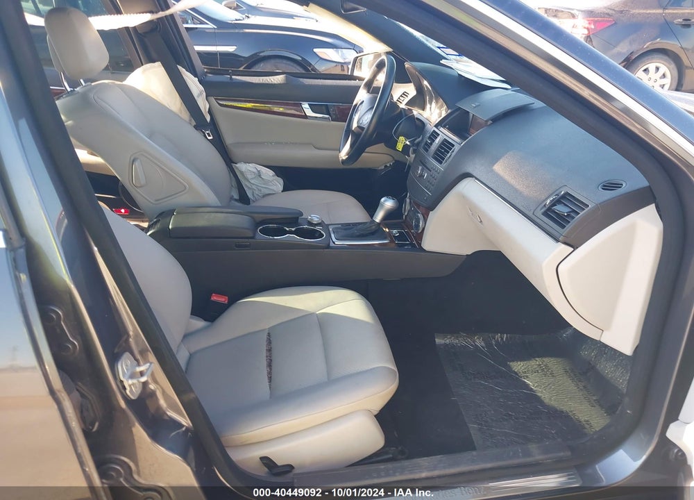 2011 MERCEDES-BENZ C 300 4MATIC VIN: WDDGF8BB3BR151123