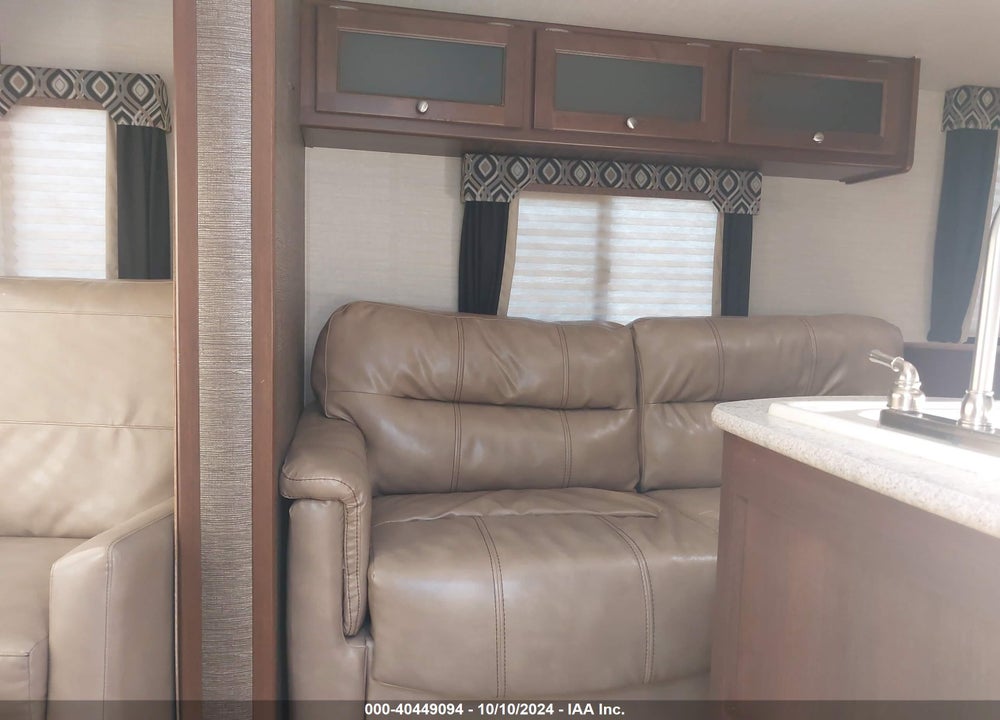 2016 KEYSTONE RV OTHER VIN: 4YDT26927GD424726