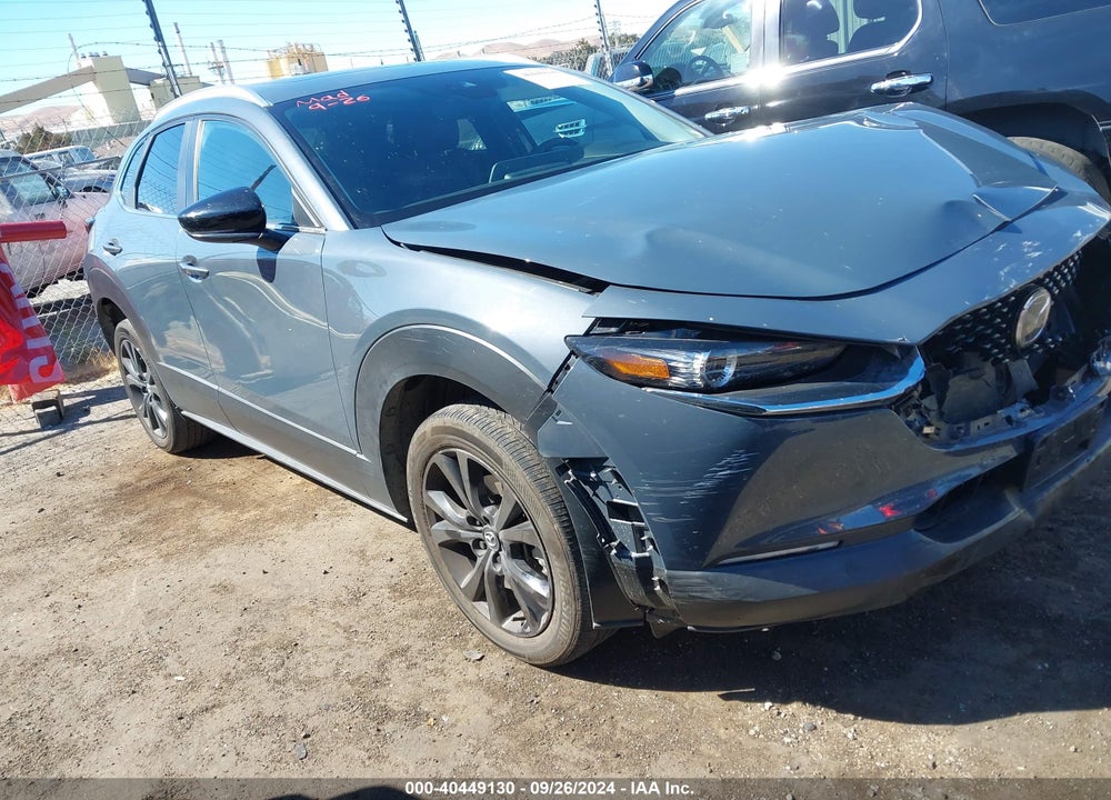 2022 MAZDA CX-30 CARBON EDITION VIN: 3MVDMBCL8NM446620