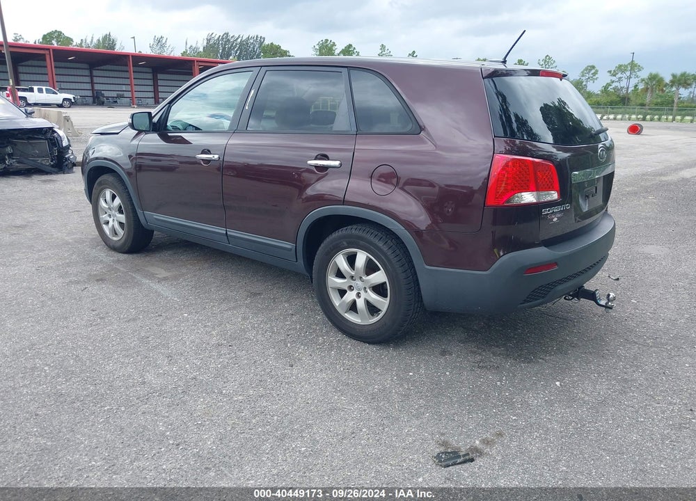 2012 KIA SORENTO LX VIN: 5XYKT3A13CG241624
