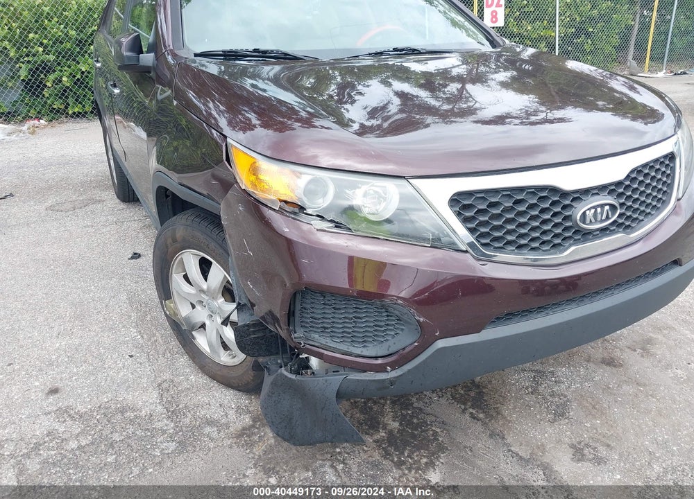 2012 KIA SORENTO LX VIN: 5XYKT3A13CG241624