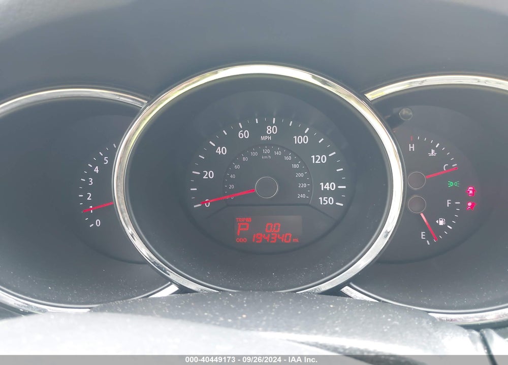 2012 KIA SORENTO LX VIN: 5XYKT3A13CG241624