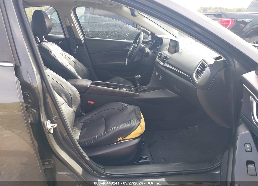 2017 MAZDA 3 GRAND TOURING VIN: JM1BN1W38H1138683