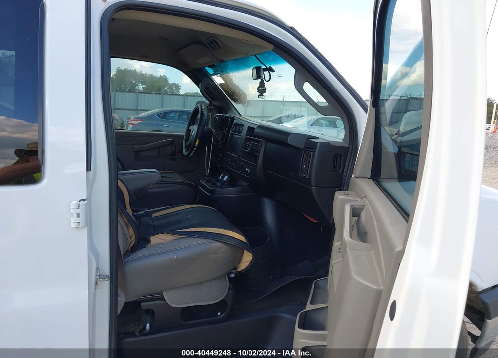 2017 CHEVROLET EXPRESS 3500 LT VIN: 1GAZGPFF3H1295021