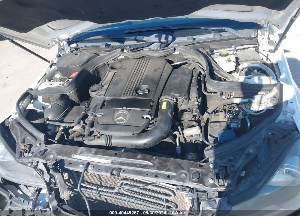 2014 MERCEDES-BENZ C 250 VIN: WDDGJ4HB3EG285810