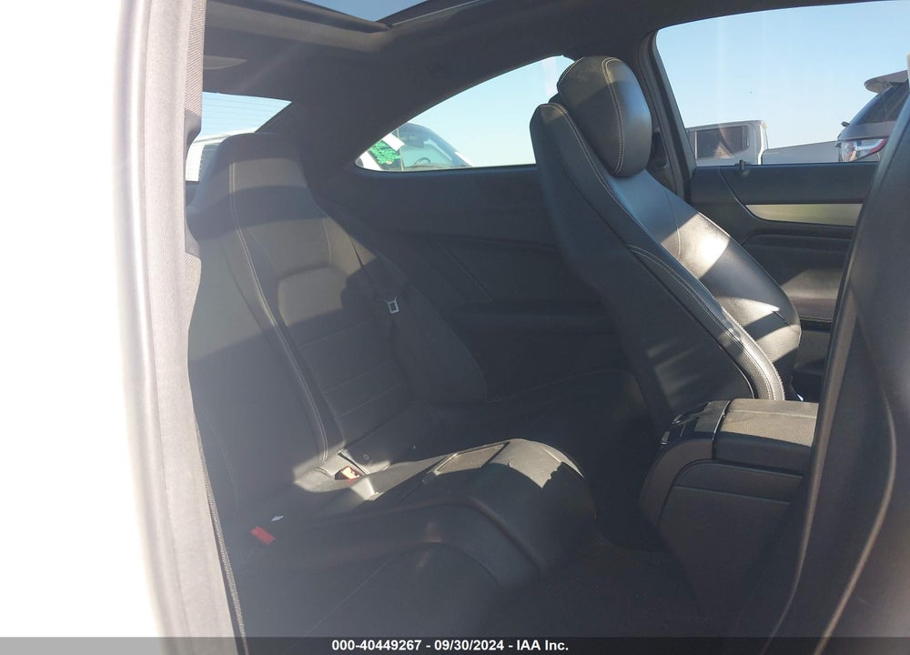2014 MERCEDES-BENZ C 250 VIN: WDDGJ4HB3EG285810