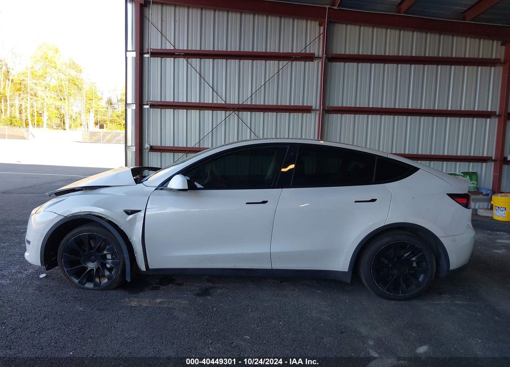 2021 TESLA MODEL Y LONG RANGE DUAL MOTOR ALL-WHEEL DRIVE VIN: 5YJYGDEE3MF255520