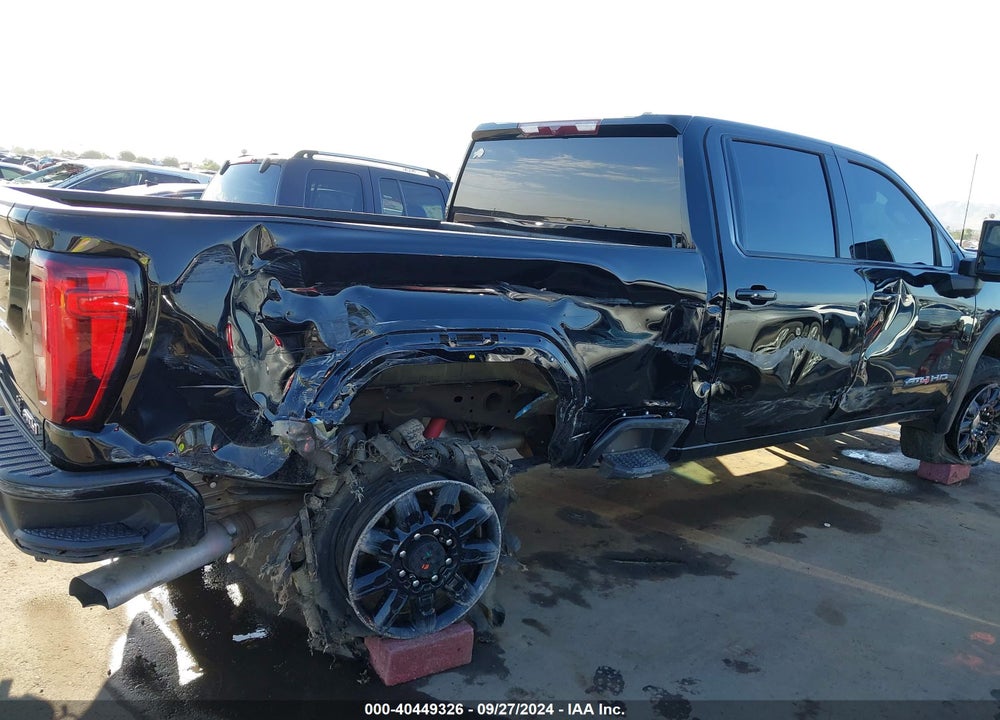 2023 GMC SIERRA 2500HD 4WD STANDARD BED AT4 VIN: 1GT49PEY5PF195468