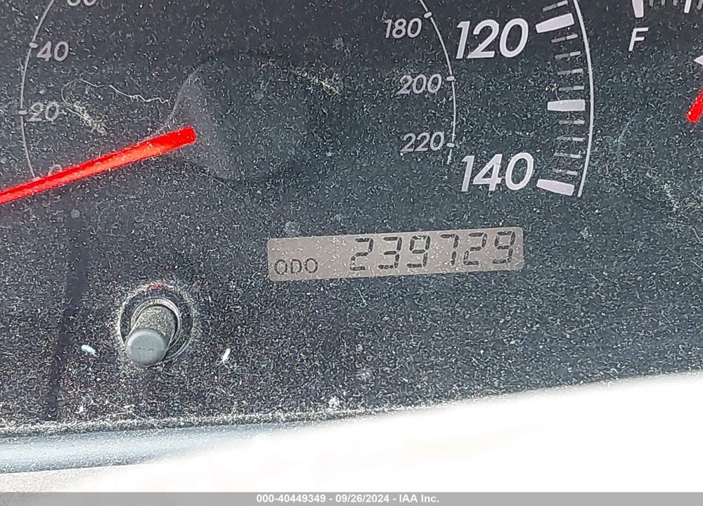 2005 TOYOTA CAMRY LE VIN: 4T1BE32K85U631262