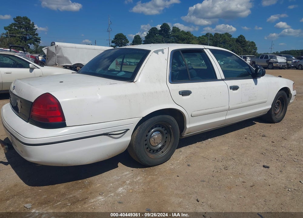 2000 FORD CROWN VICTORIA POLICE INTERCEPTOR VIN: 2FAFP71W3YX148096