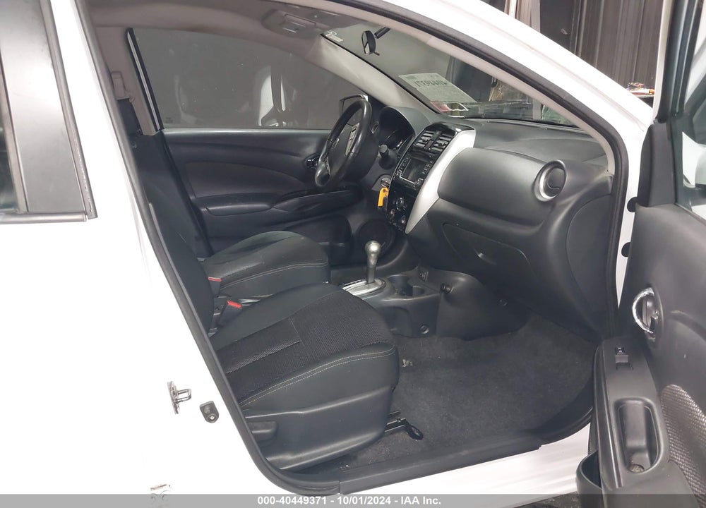 2017 NISSAN VERSA 1.6 SV VIN: 3N1CN7AP1HL888407