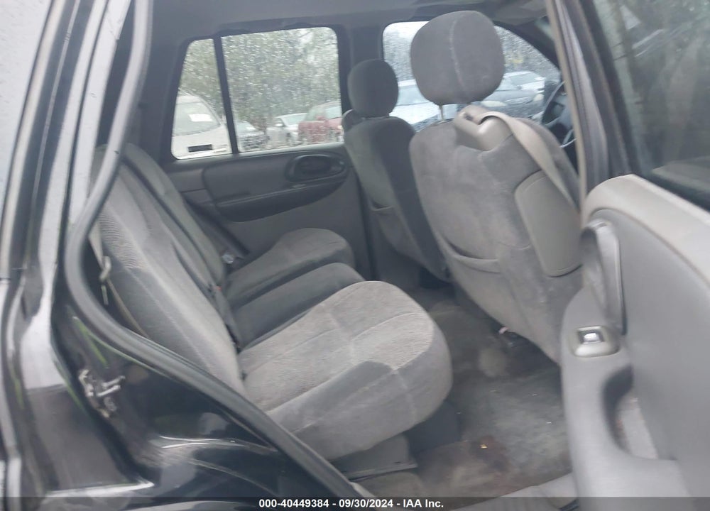 2002 CHEVROLET TRAILBLAZER LT VIN: 1GNDT13S122420117