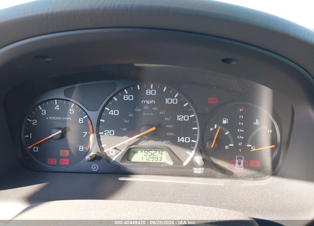 2002 HONDA ACCORD 2.3 EX/2.3 SE VIN: JHMCG66832C030232
