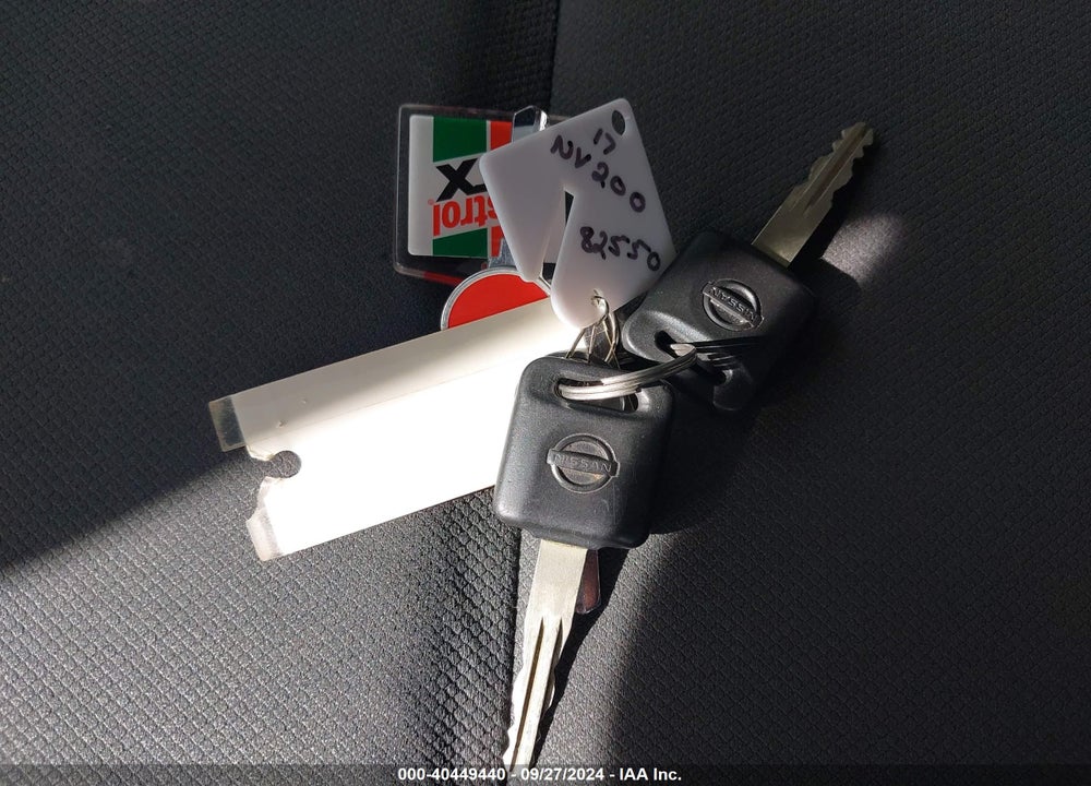 2017 NISSAN NV200 S VIN: 3N6CM0KN0HK721947