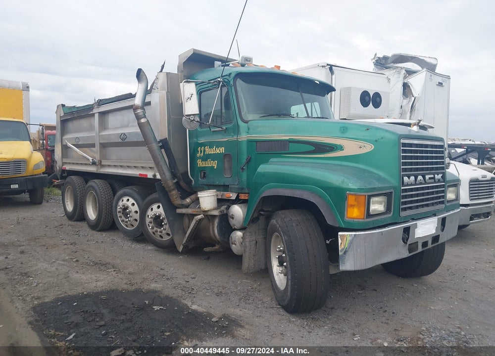 2001 MACK CH613 CH600 VIN: 1M1AA18Y41W144232