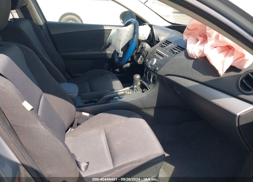 2011 MAZDA 3 I TOURING VIN: JM1BL1VG9B1468169