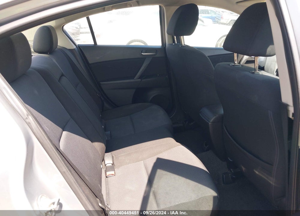 2011 MAZDA 3 I TOURING VIN: JM1BL1VG9B1468169