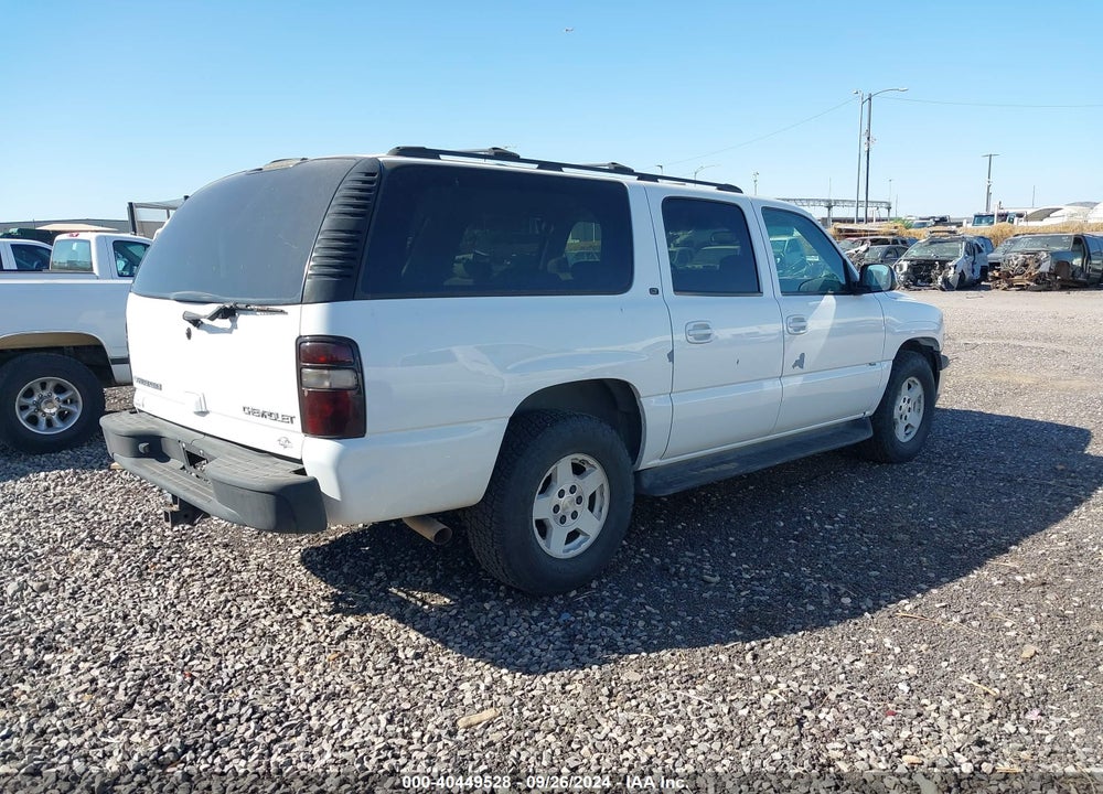 2004 CHEVROLET SUBURBAN 1500 LT VIN: 3GNFK16Z44G203398