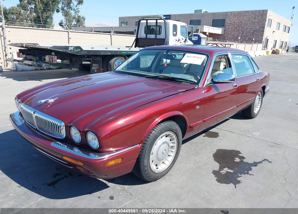1999 JAGUAR XJ8 VANDEN PLAS VIN: SAJKD6043XC869771