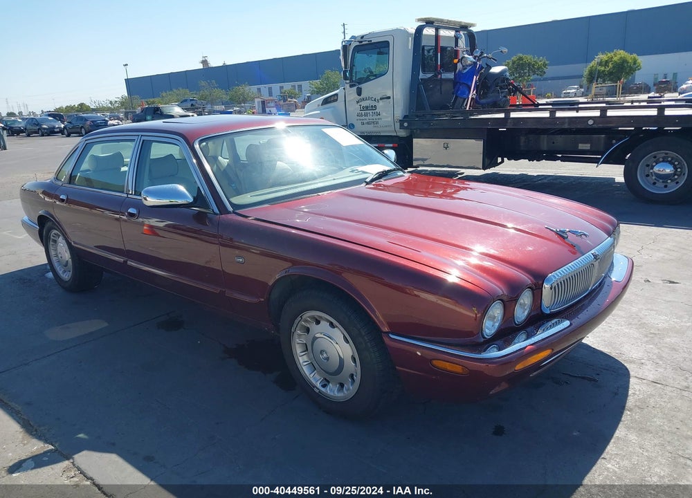 1999 JAGUAR XJ8 VANDEN PLAS VIN: SAJKD6043XC869771