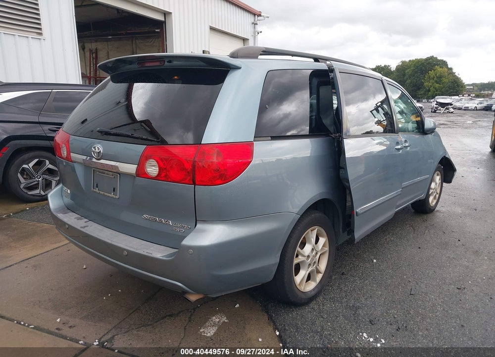 2006 TOYOTA SIENNA XLE LIMITED VIN: 5TDBA22C56S067370