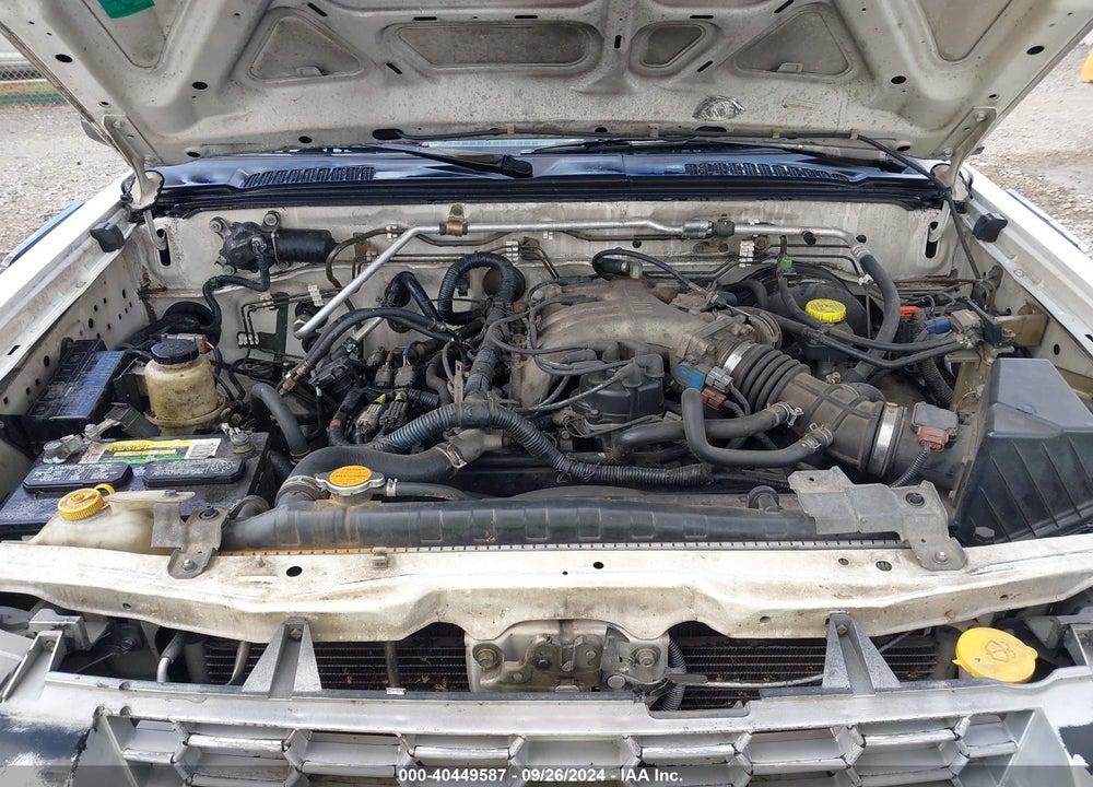 2002 NISSAN XTERRA XE VIN: 5N1ED28TX2C532812