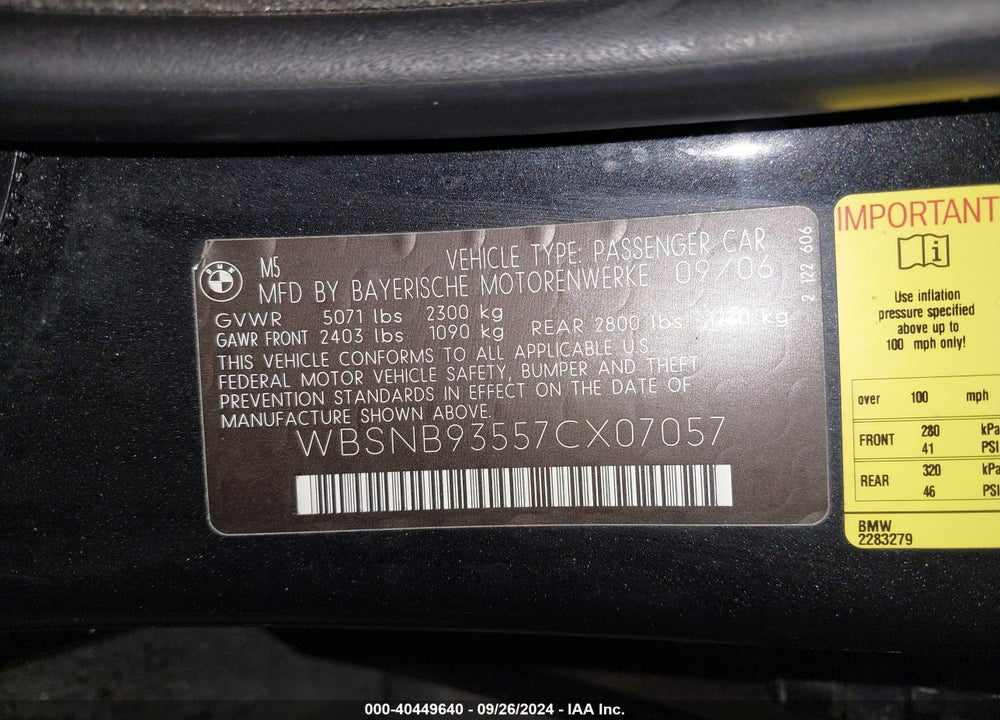 2007 BMW M5 VIN: WBSNB93557CX07057