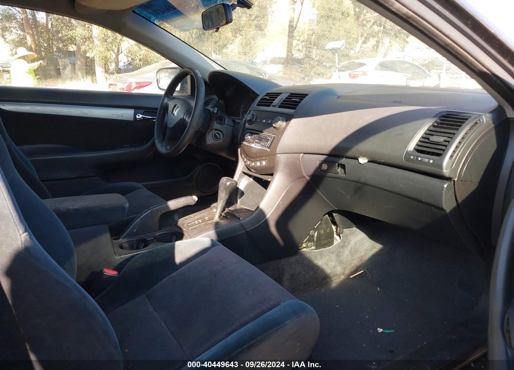 2003 HONDA ACCORD 2.4 LX VIN: 1HGCM72223A008769