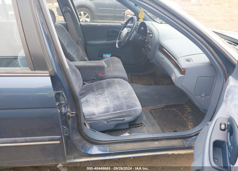 1997 CHEVROLET LUMINA VIN: 2G1WL52M4V1175547
