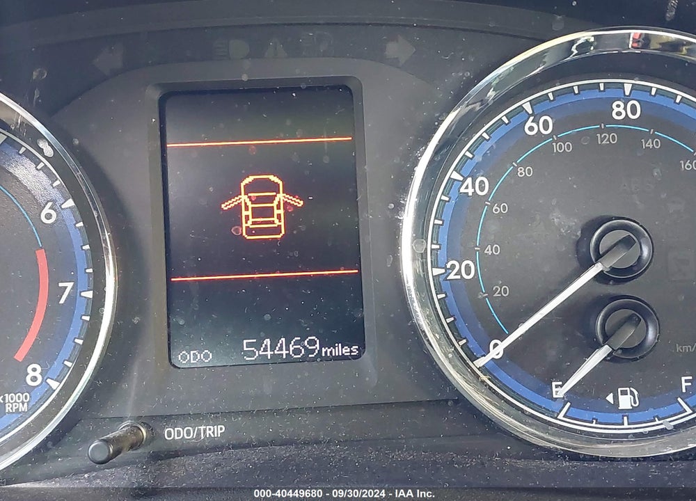 2019 TOYOTA COROLLA LE VIN: 2T1BURHE5KC132696