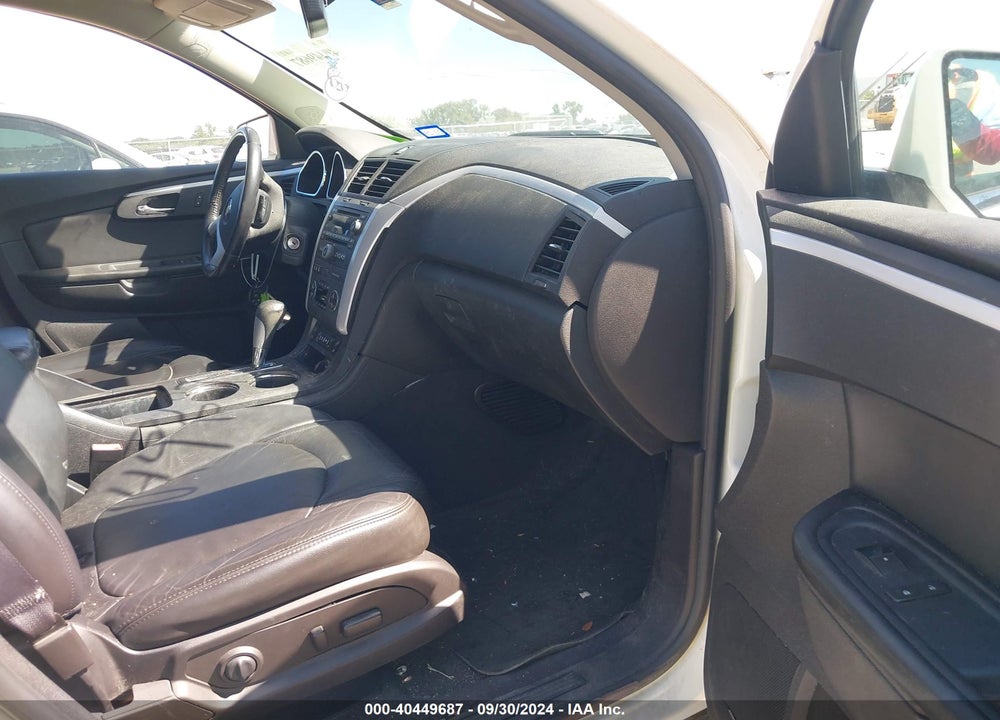 2010 CHEVROLET TRAVERSE LT VIN: 1GNLRGED0AJ252566