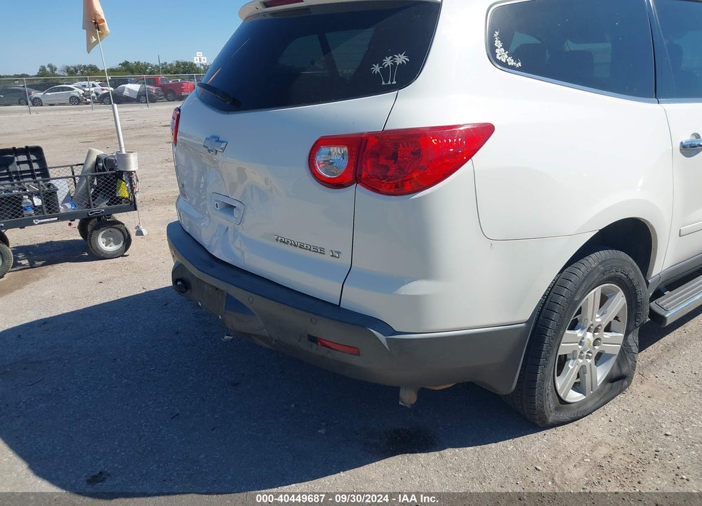 2010 CHEVROLET TRAVERSE LT VIN: 1GNLRGED0AJ252566