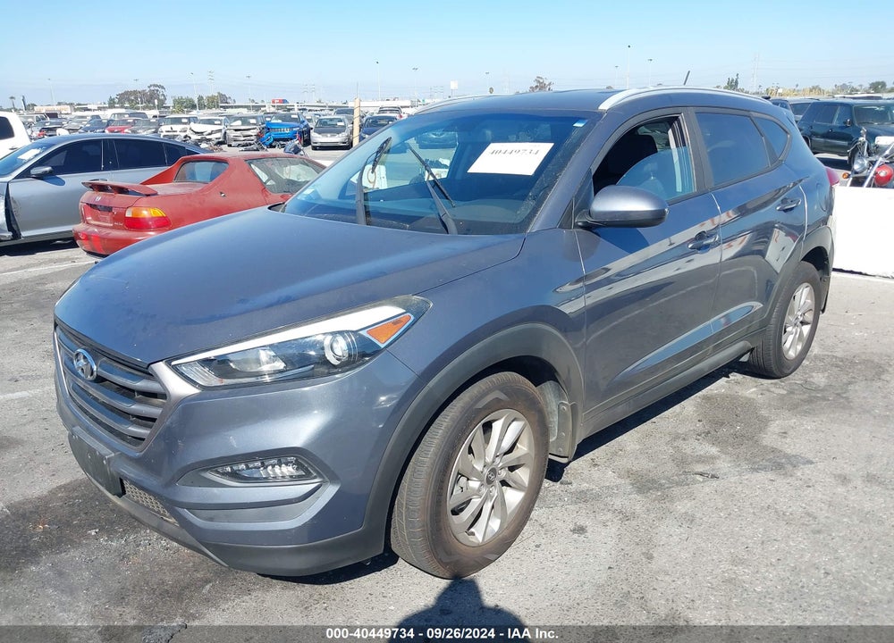 2016 HYUNDAI TUCSON SE VIN: KM8J33A44GU226409