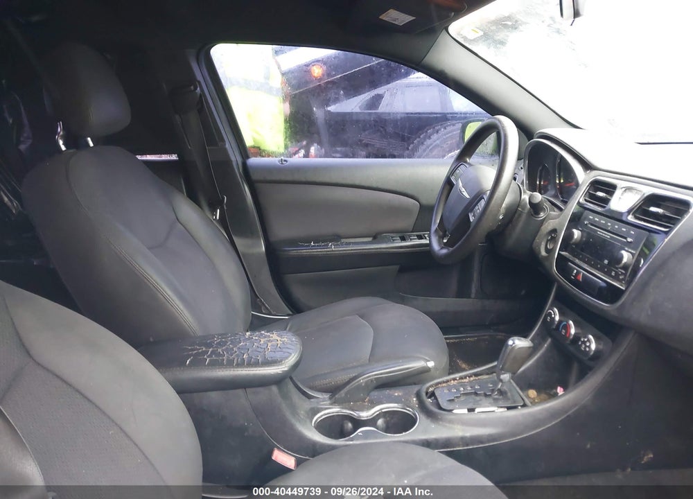 2012 CHRYSLER 200 LX VIN: 1C3CCBABXCN330255