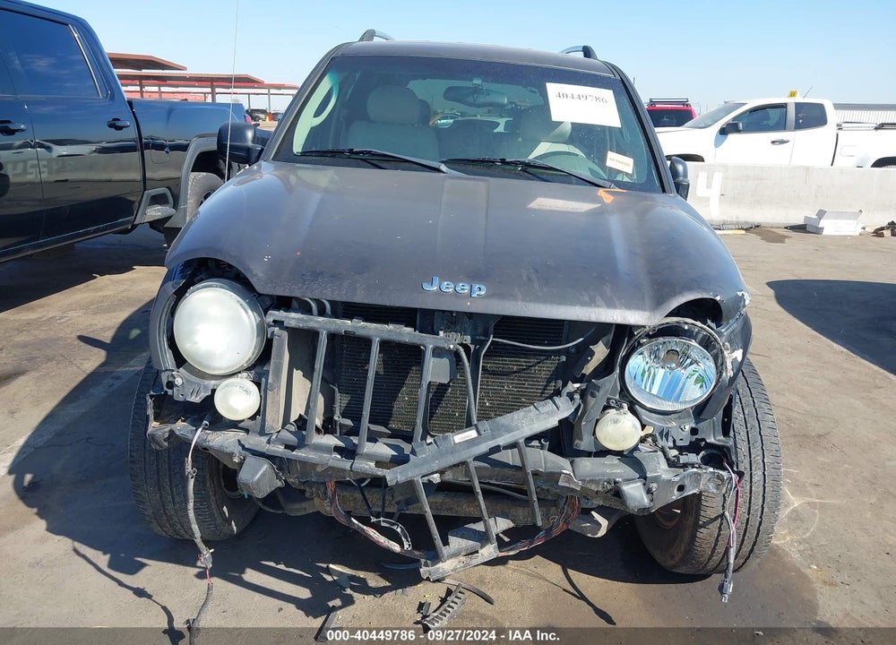 2005 JEEP LIBERTY LIMITED EDITION VIN: 1J4GL58K15W659938