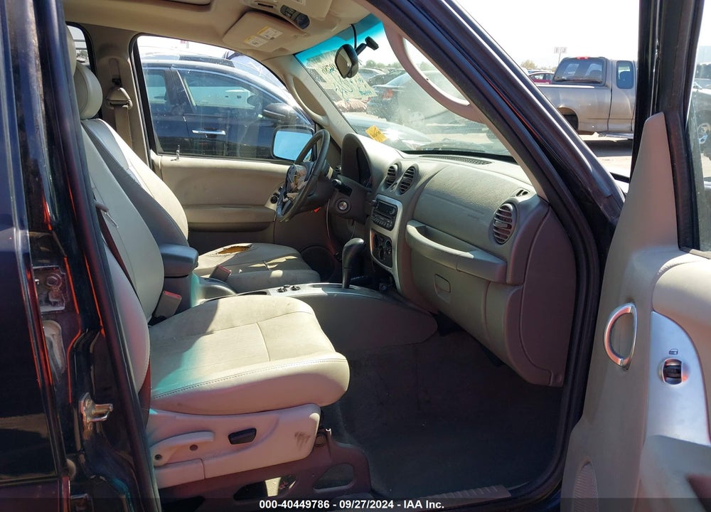 2005 JEEP LIBERTY LIMITED EDITION VIN: 1J4GL58K15W659938