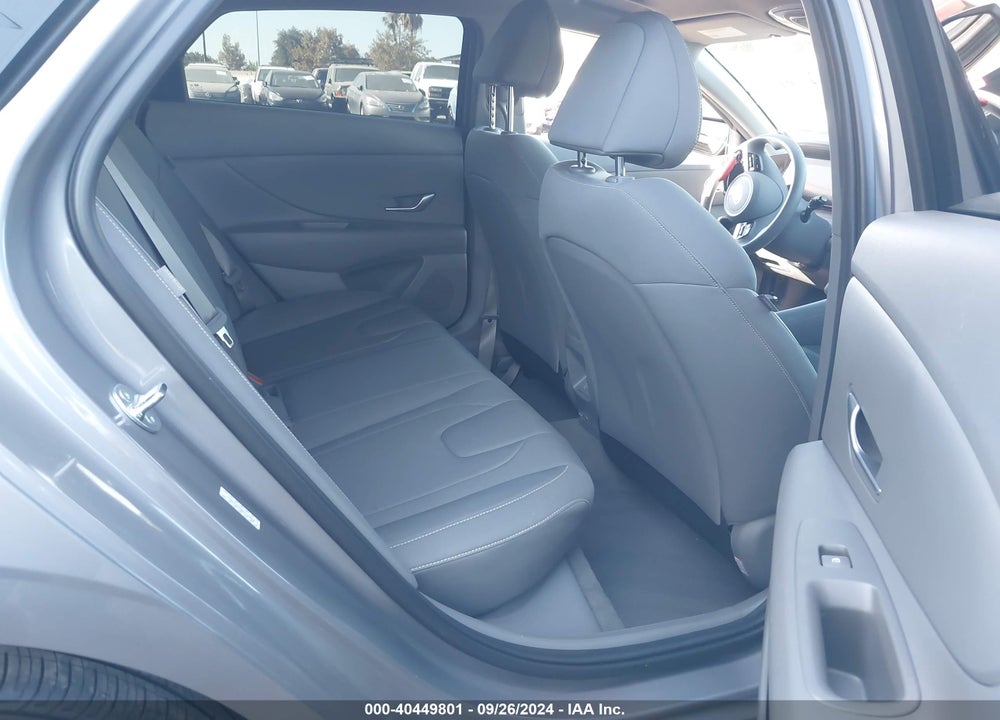 2024 HYUNDAI ELANTRA SEL VIN: KMHLM4DG8RU744060