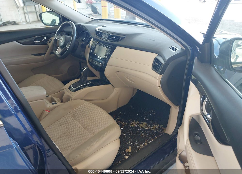 2018 NISSAN ROGUE SV VIN: 5N1AT2MV4JC713539