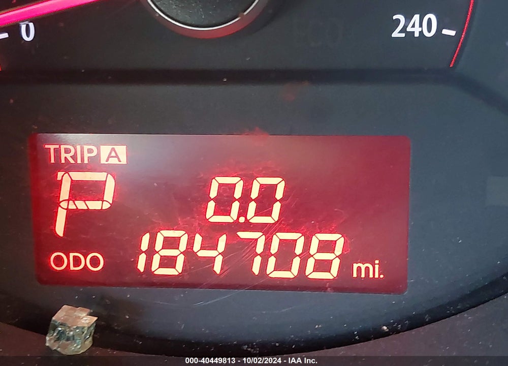 2013 KIA SORENTO LX V6 VIN: 5XYKT4A27DG360180