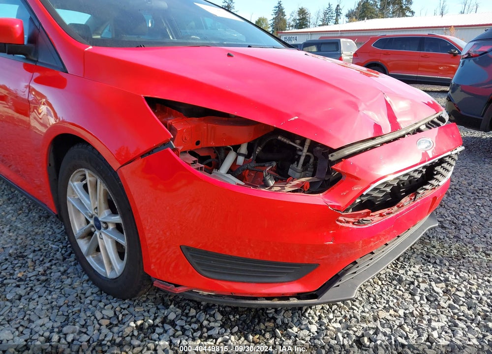 2015 FORD FOCUS SE VIN: 1FADP3F27FL321960