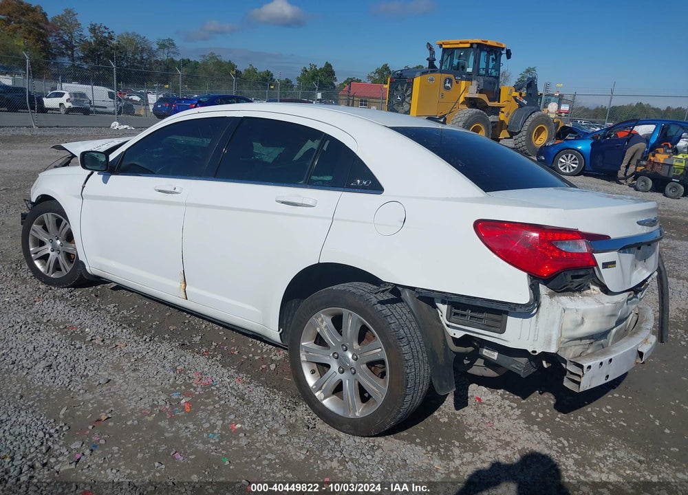 2013 CHRYSLER 200 LX VIN: 1C3CCBAB6DN685618