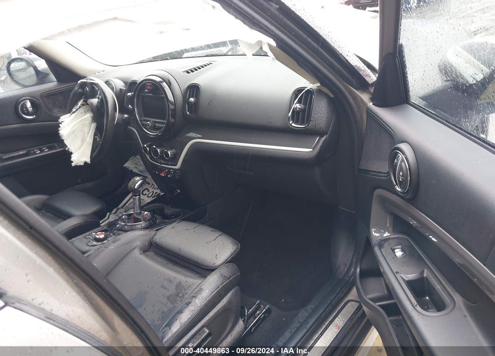 2017 MINI COUNTRYMAN COOPER S VIN: WMZYT3C37H3B66207